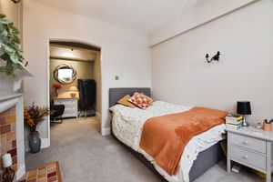 Photo 8- click for photo gallery